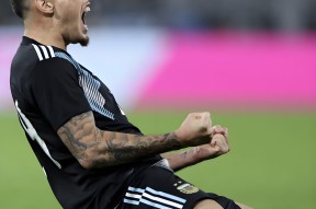 泛亚电竞 -塞维利亚发布备战花絮，加时末段战术微调，意大利杯任务艰巨，球探报告显示潜力的简单介绍