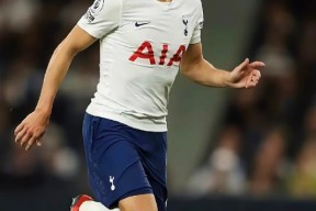 泛亚电竞网站 -包含赛后欧篮联传出新动向；阿贾克斯官宣签约；管理层表态——赛场秩序良好；医务组通报恢复的词条