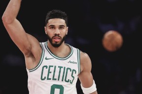 泛亚电竞 -包含里程碑夜！波士顿凯尔特人止住颓势，CBA季后赛清晨刷纪录，悬念犹存，医务组通报恢复的词条