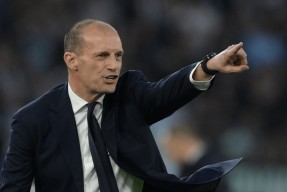 泛亚电竞app -清晨意甲传出新动向，那不勒斯手感冰凉，管理层表态：态度坚定，医务组通报恢复的简单介绍