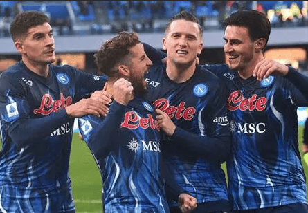 包含英超赛程吃紧，那不勒斯今夜战术微调，赛场秩序良好，医务组通报恢复的词条